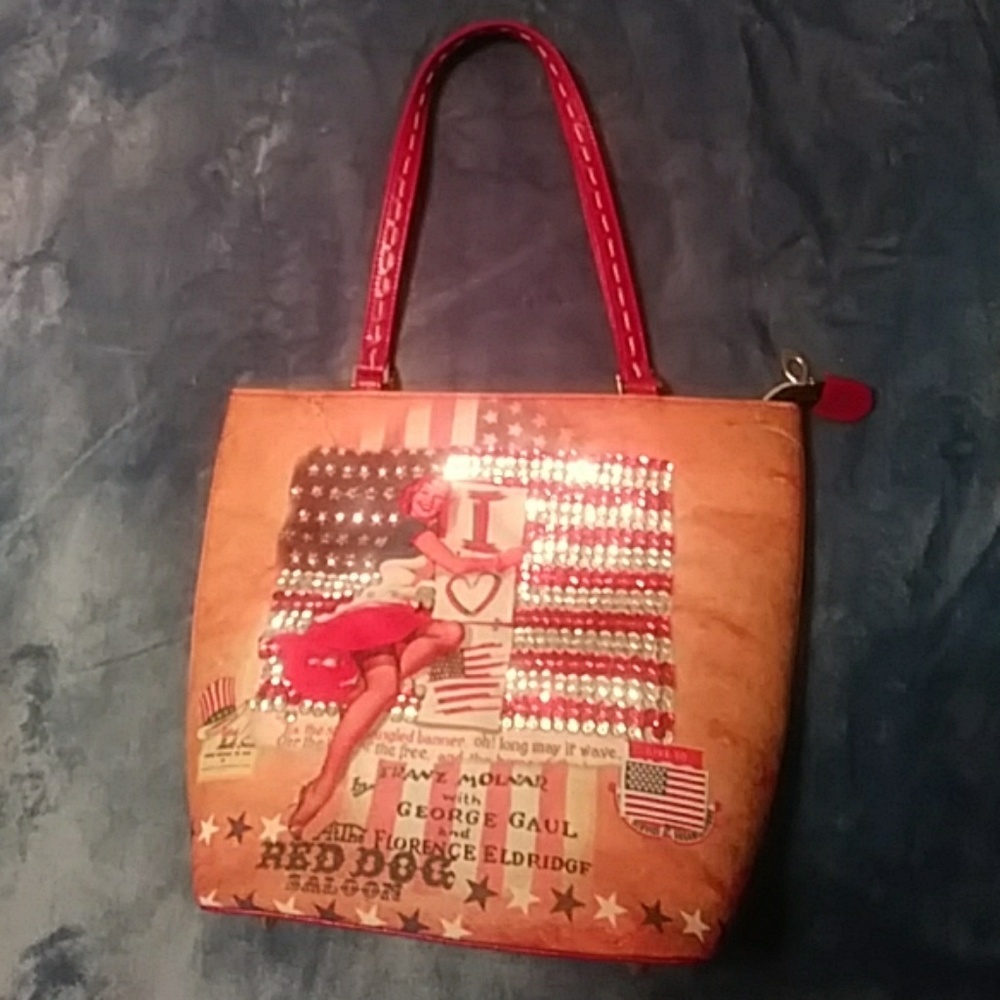 Far Nine I ❤USA tote with sequin embellishment